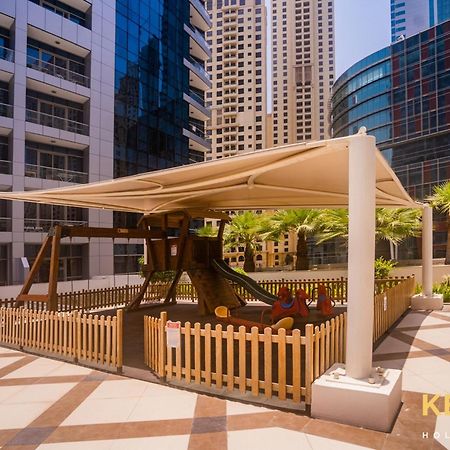 Contemporary One Bedroom With Full Marina View Dubaj Zewnętrze zdjęcie