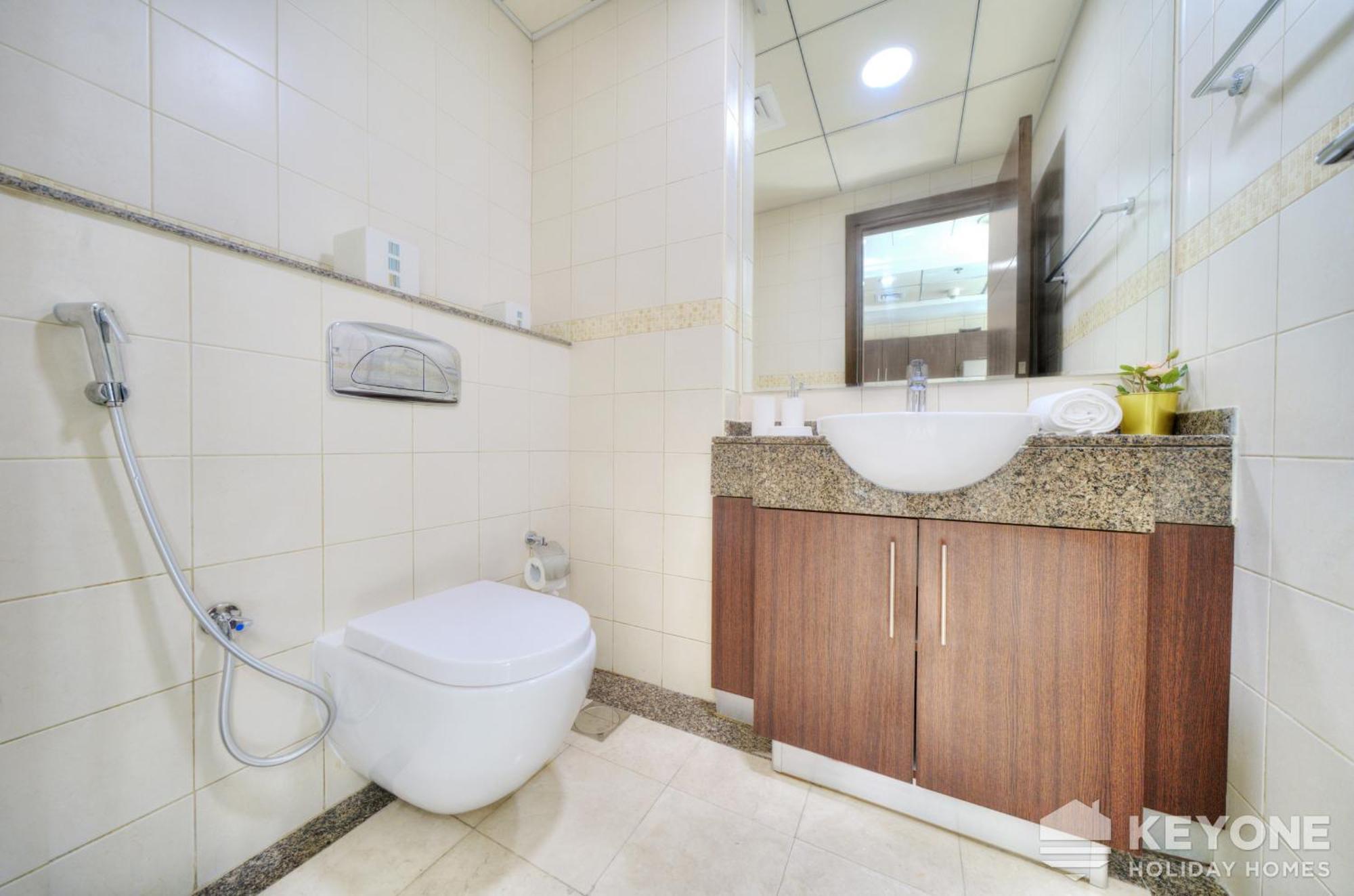 Contemporary One Bedroom With Full Marina View Dubaj Zewnętrze zdjęcie