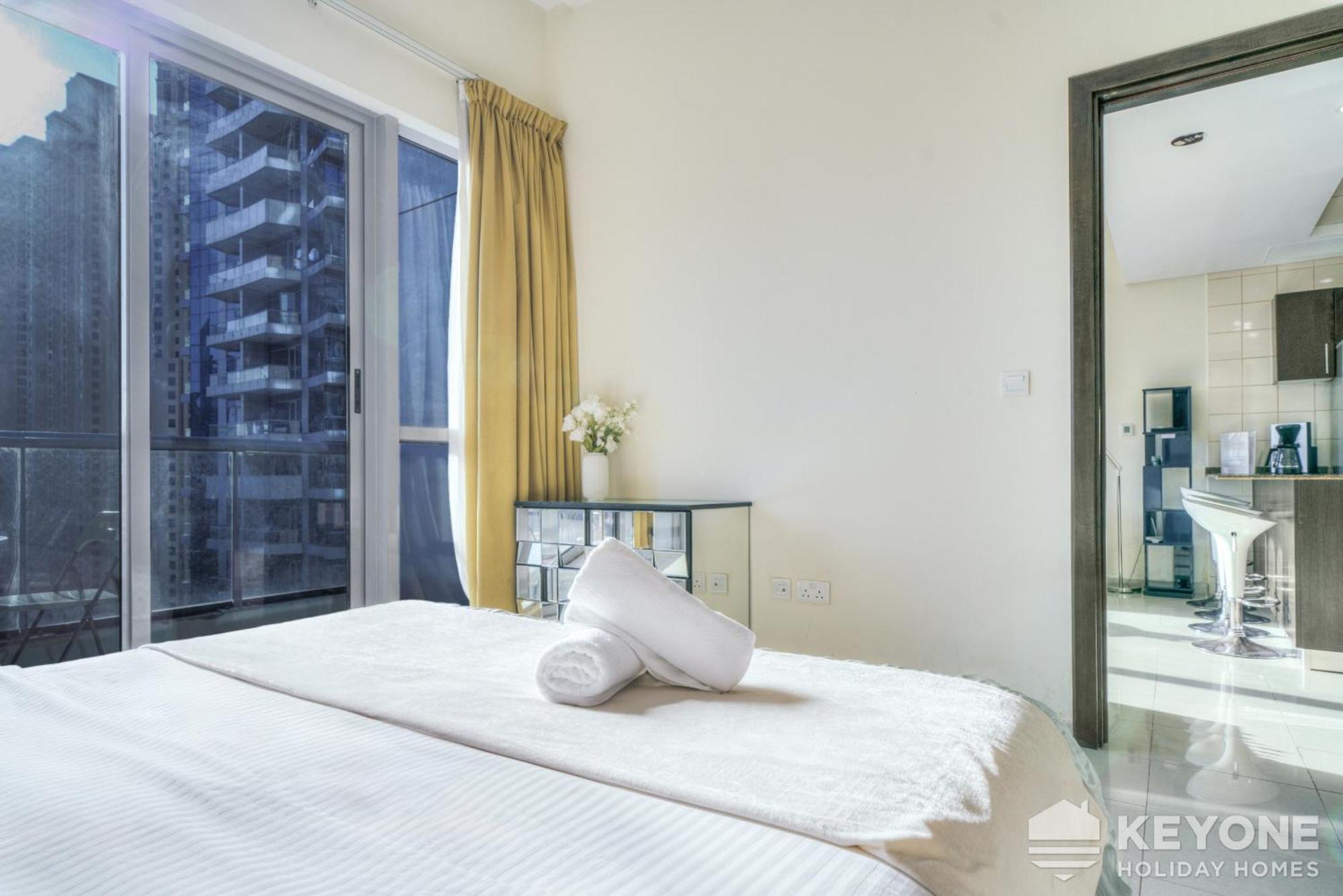 Contemporary One Bedroom With Full Marina View Dubaj Zewnętrze zdjęcie